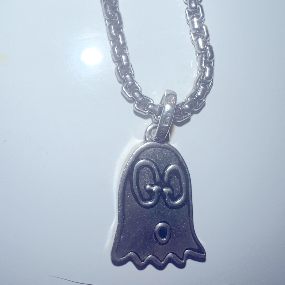 Men’s Gucci Ghost face silver pendant